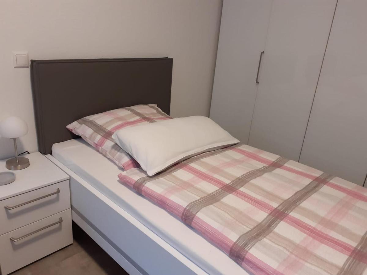 Haus Muehlenbach Apartment เมเคอร์นิค ภายนอก รูปภาพ