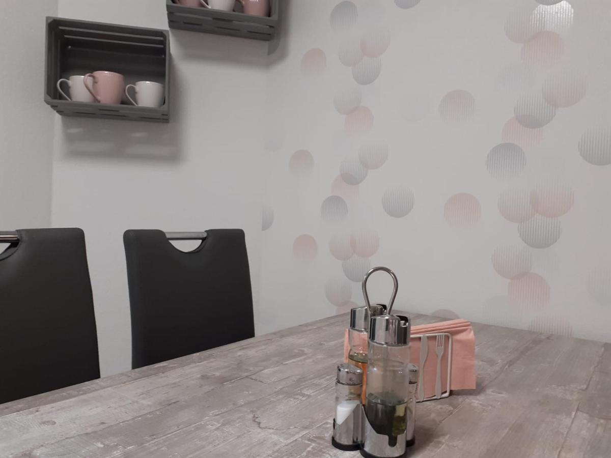 Haus Muehlenbach Apartment เมเคอร์นิค ภายนอก รูปภาพ