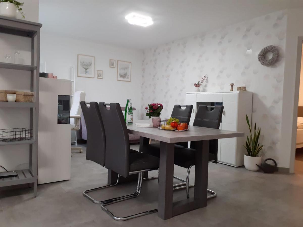 Haus Muehlenbach Apartment เมเคอร์นิค ภายนอก รูปภาพ