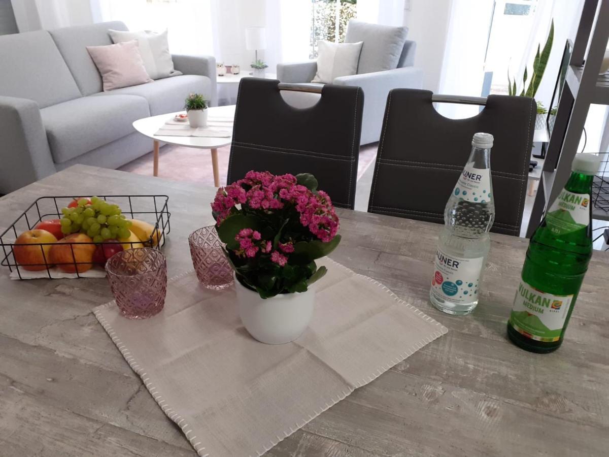 Haus Muehlenbach Apartment เมเคอร์นิค ภายนอก รูปภาพ