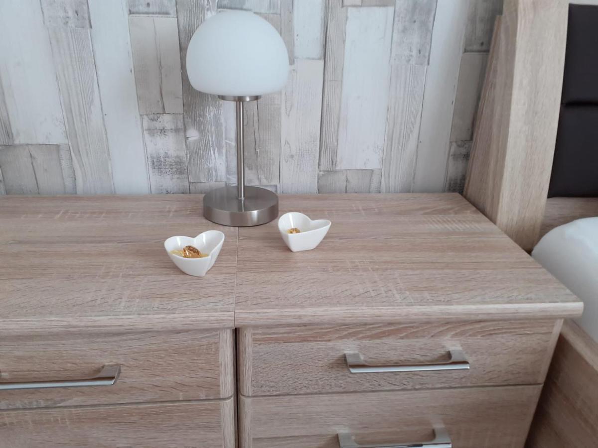 Haus Muehlenbach Apartment เมเคอร์นิค ภายนอก รูปภาพ