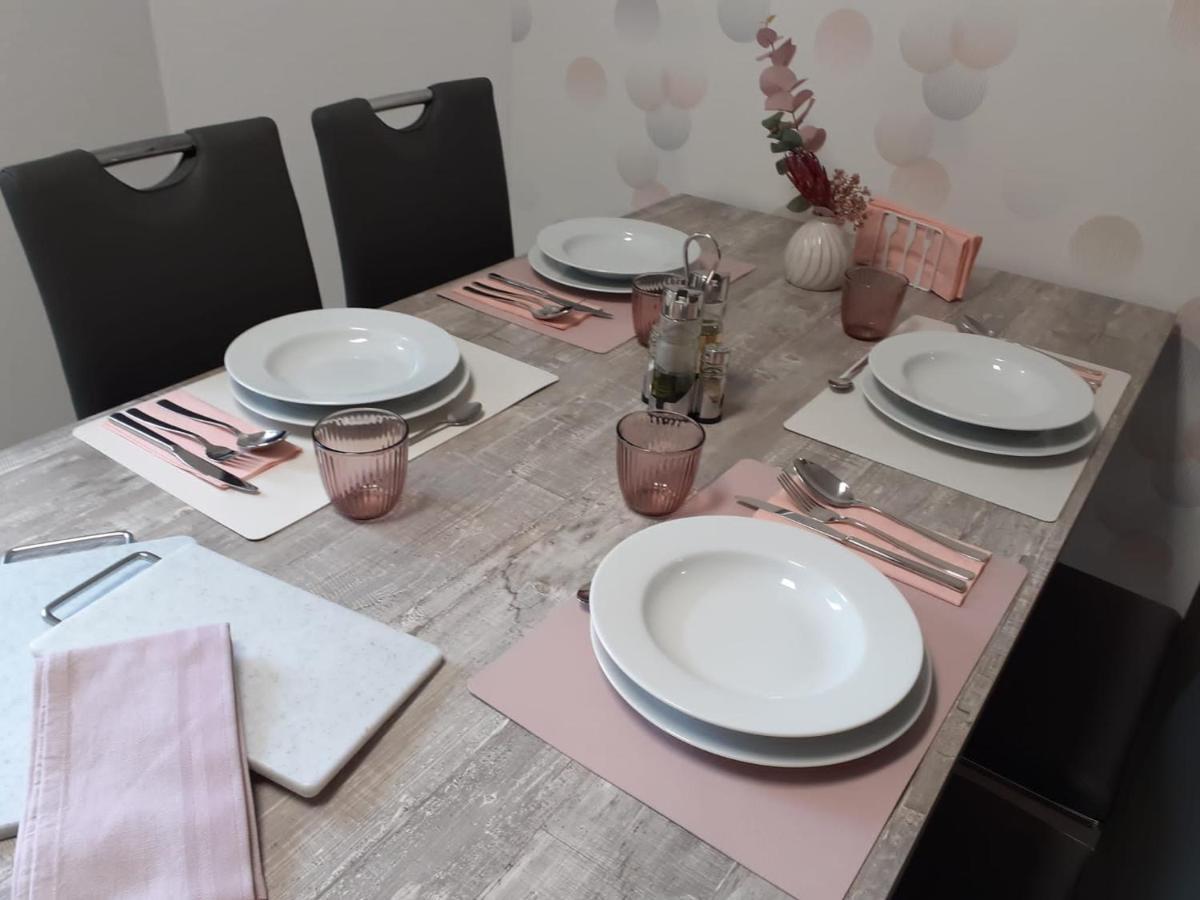 Haus Muehlenbach Apartment เมเคอร์นิค ภายนอก รูปภาพ